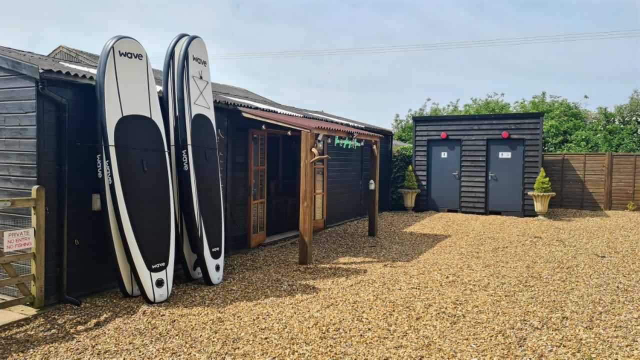 Готель Horsley Hale Farm Glamping Ілі Екстер'єр фото